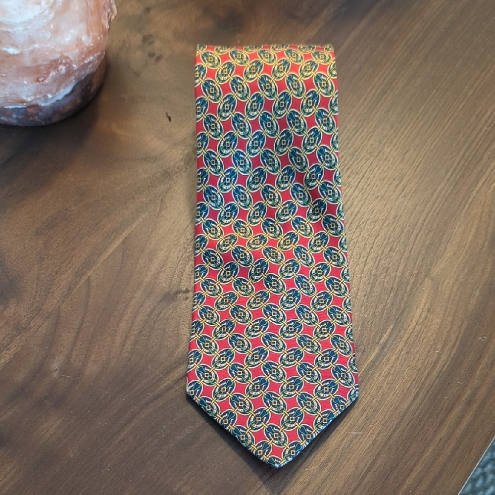 Elegant Red and Blue Patterned Tie Burberry